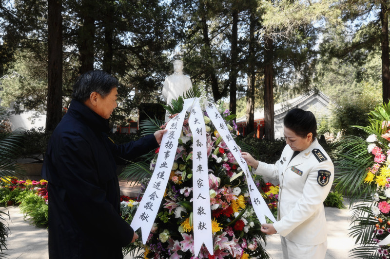 1-2_副本.jpg 1-2_副本.jpg